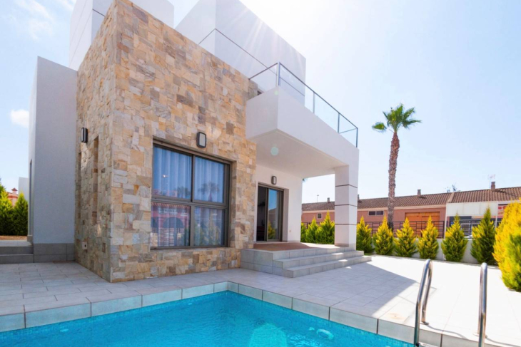 Ruime villa op 800m van het strand Murcia