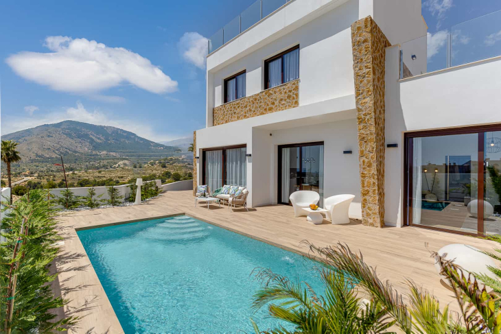 Villa met zwembad in Finestrat costa blanca noord te koop