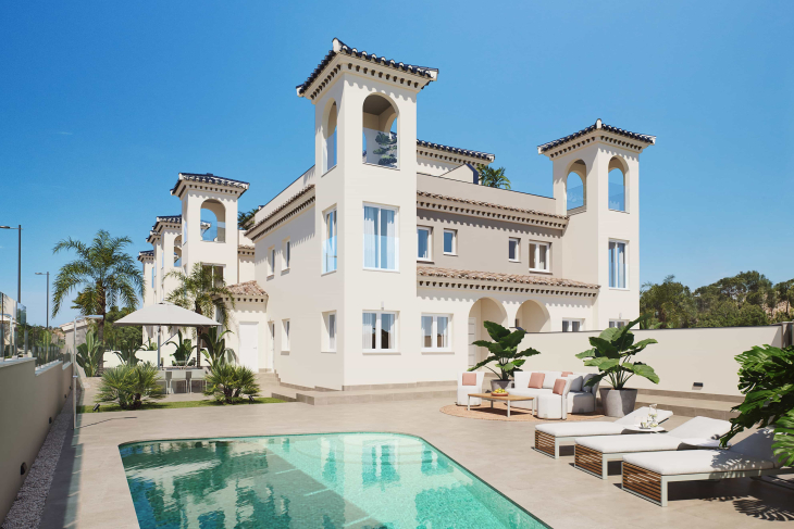 Beautiful 4 bedroom townhouse with garage in Bigastro