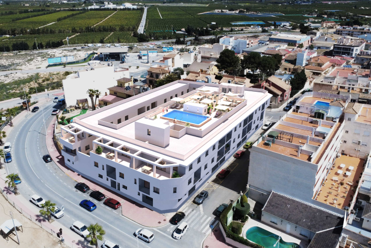 New built apartments in the centre of San Miguel de Salinas